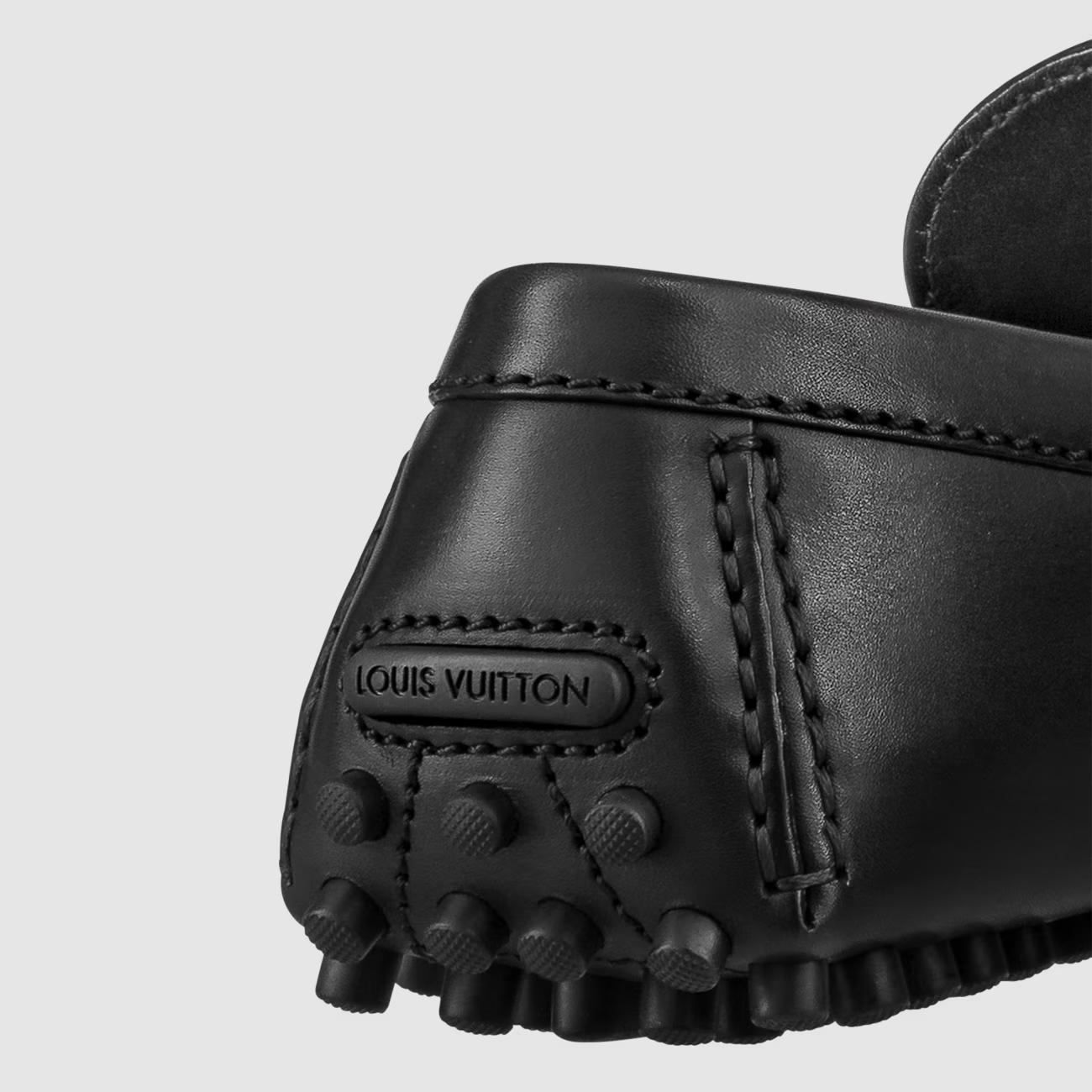 Giày Louis Vuitton Hockenheim Moccasin Nam Đen LV Bạc